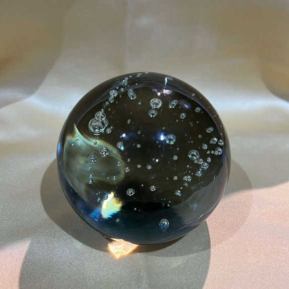 Clear Globe Paperweight - Picture 3 of 5